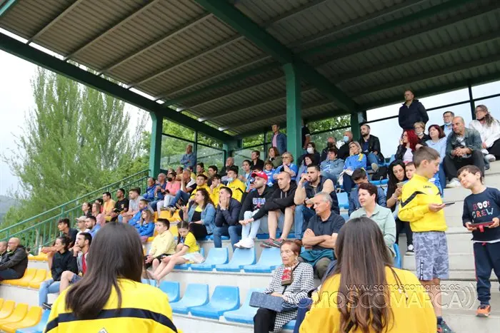 El Rúa a un paso del ascenso tras ganar los penaltis (23)