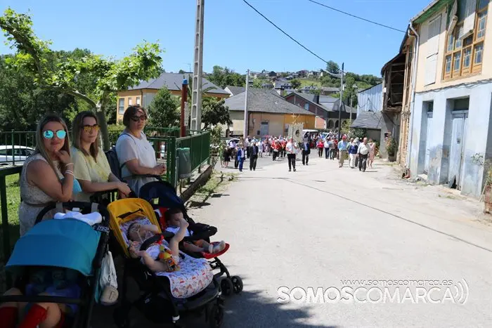 Misa e procesión da Ascensión en Rubiá 2022 (35)