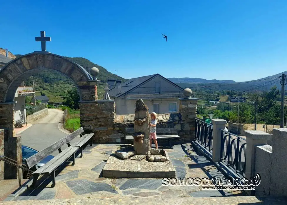 somoscomarca_rubia_iglesia_fuente_ascension