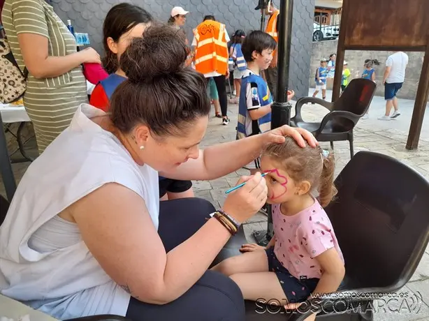 somoscomarca_carballeda_segurdiadvial_actividad_niños_pintacaras_2022_05_28