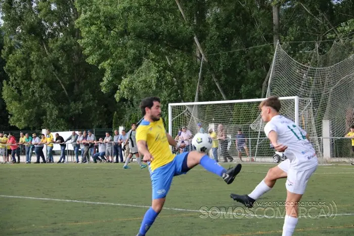 El ascenso no pudo ser el Pabellón se impuso al Rúa (47)