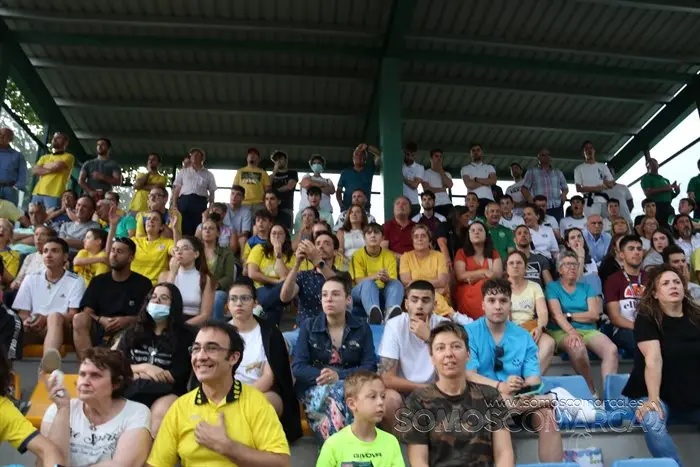 El ascenso no pudo ser el Pabellón se impuso al Rúa (49)