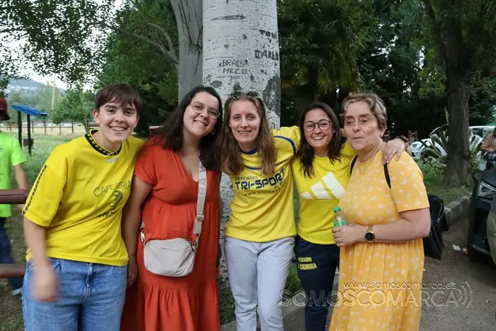 El Rúa Valdeorras futsal no quiso perderse el encuentro