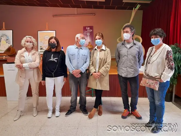 somoscomarca_iesmartaguisela_exposicion_arte_pintura_cuadros_presentacion_direcion_2022_06_1