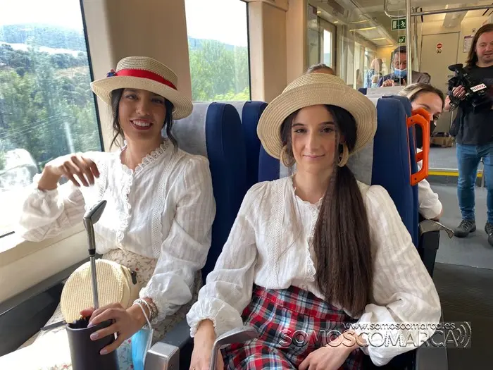 toral en tren llega a vilamartín (4)