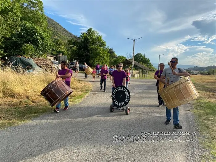 Festas de San Berrnabé en Valencia do Sil (Vilamartín) (3)