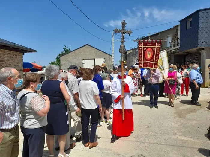 Celebración y romería del Padre Eterno en Lardeira 2022 (49)