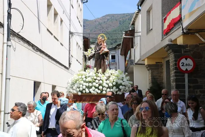 Festa e Procesión de San Antonio, en Fontei 2022 (5)