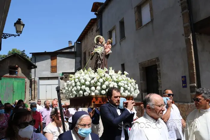 Festa e Procesión de San Antonio, en Fontei 2022 (19)