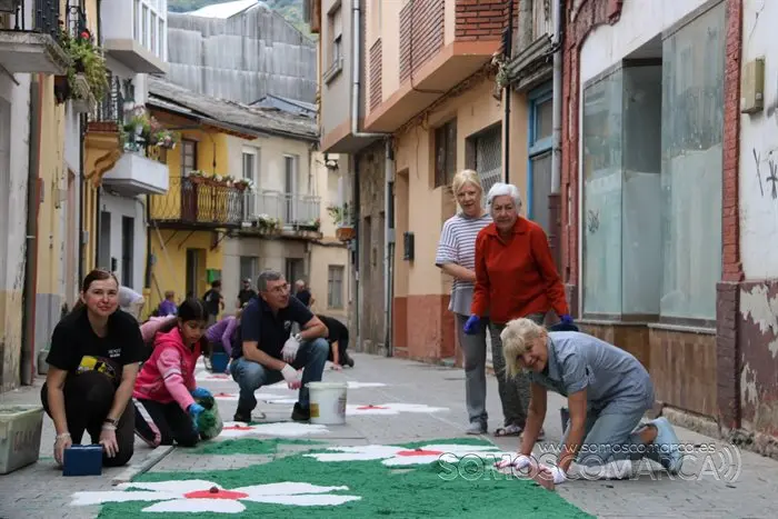 Alfombras de Corpus en  Valdeorras 2022 (30)