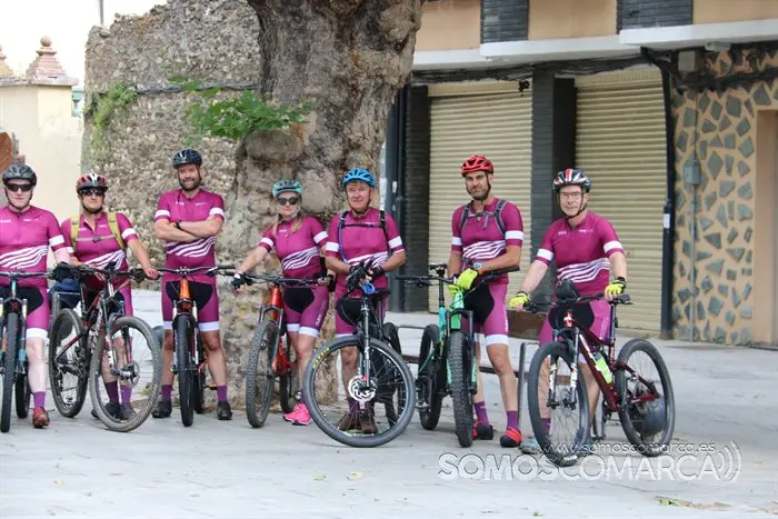 Los trabajadores de CupaGroup recorren Valdeorras en bicicleta (18)
