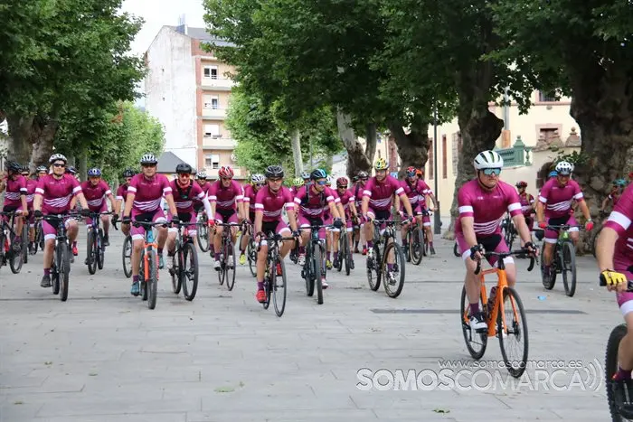Los trabajadores de CupaGroup recorren Valdeorras en bicicleta (25)