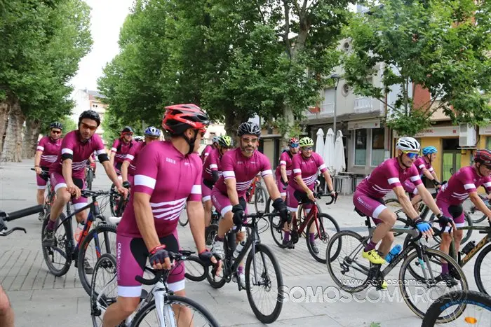 Los trabajadores de CupaGroup recorren Valdeorras en bicicleta (30)