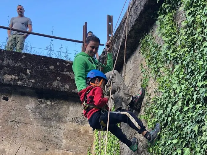 Campamento de espeleología de Águilas Verdes en Cobas (4)