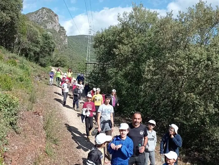 Campamento de espeleología de Águilas Verdes en Cobas (12)