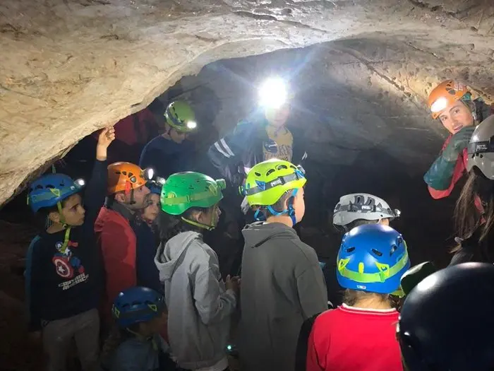 Campamento de espeleología de Águilas Verdes en Cobas (15)
