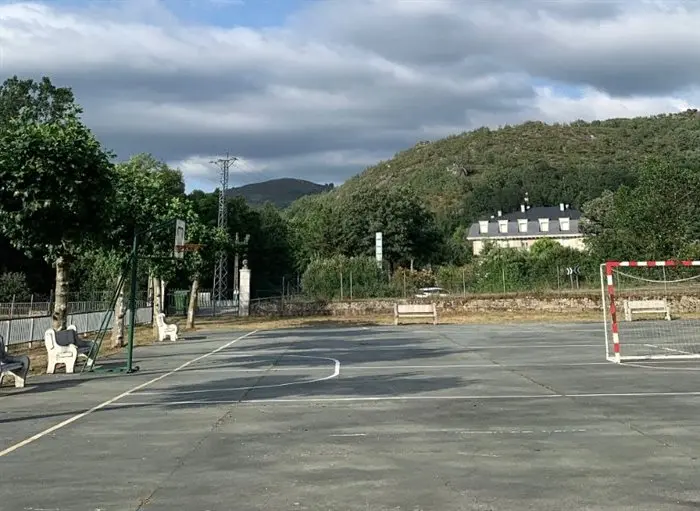 Campamento de espeleología de Águilas Verdes en Cobas (21)