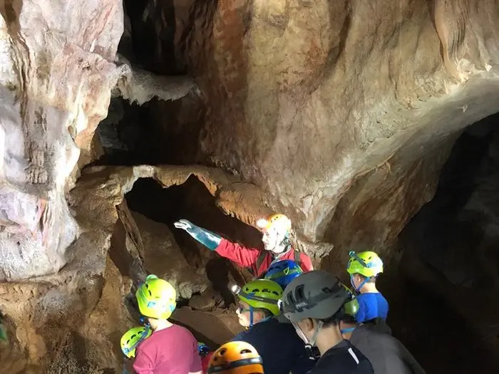 Campamento de espeleología de Águilas Verdes en Cobas (24)