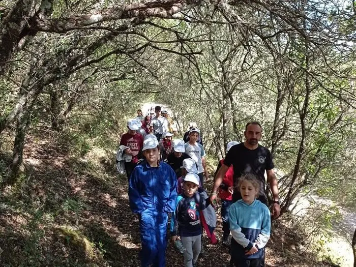Campamento de espeleología de Águilas Verdes en Cobas (25)