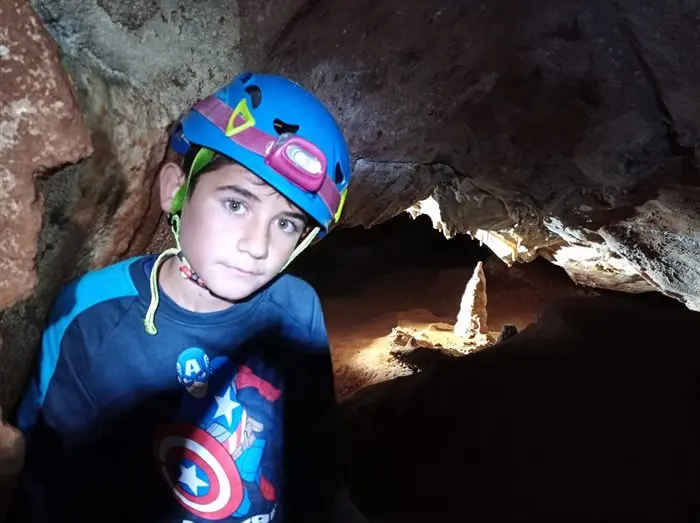 Campamento de espeleología de Águilas Verdes en Cobas (44)