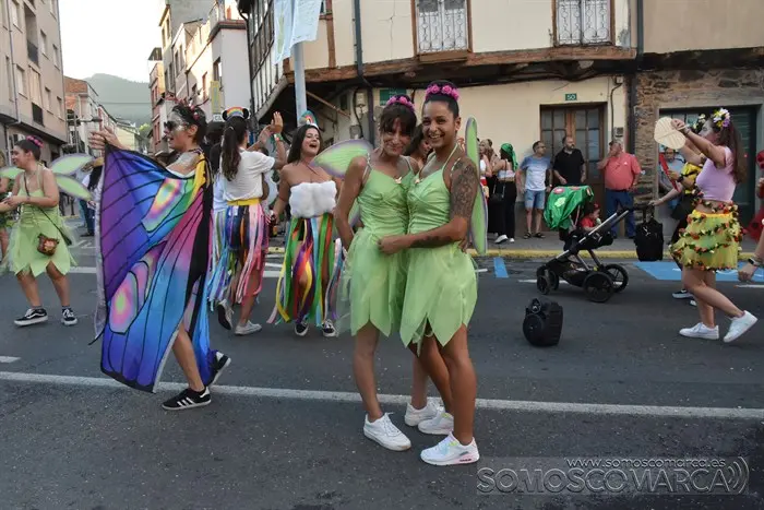 desfilecomparsas_carnavrao_arua (59)