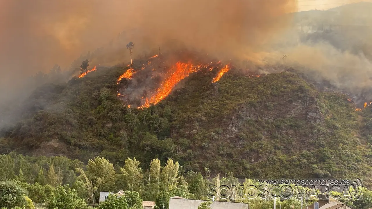 somoscomarca_fuego_incendio_canedad_domiz_carballeda_llamas_2022-07-17 (2)