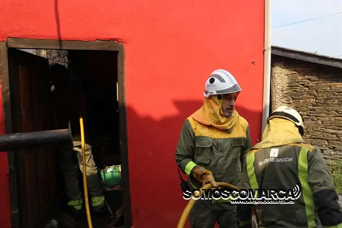 incendio_alixo_obarco (2)