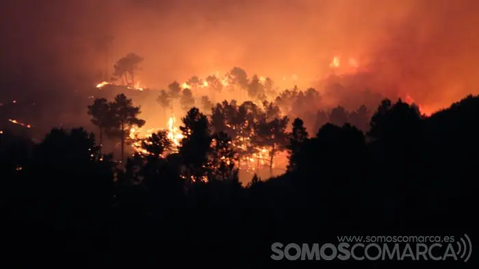 Sobradelo rodeada polo lume (5)