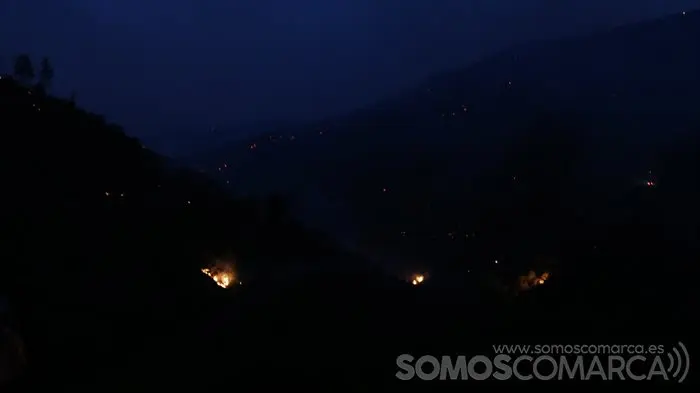 Sobradelo rodeada polo lume (4)