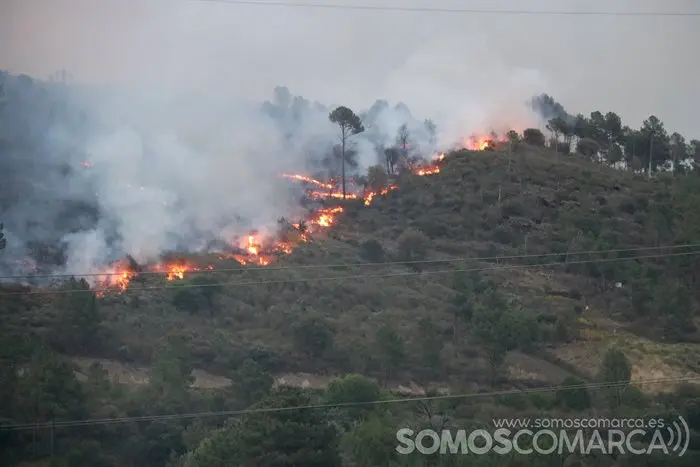 Sobradelo rodeada polo lume (22)