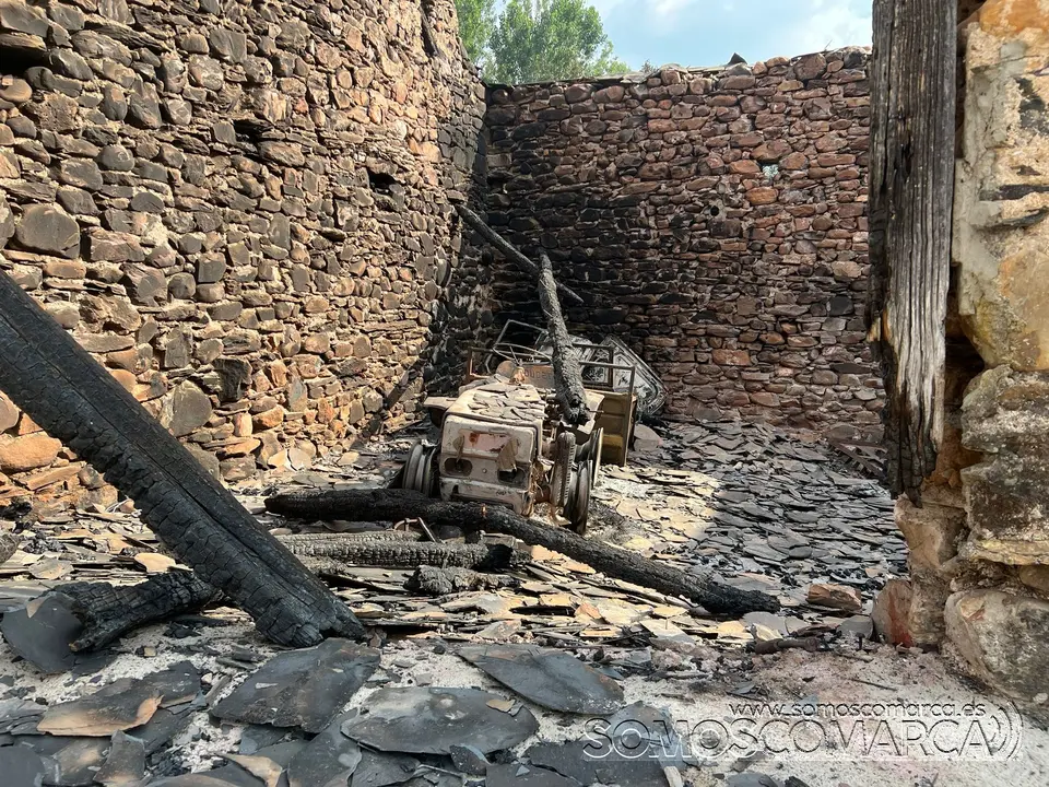 somoscomarca_vivendas_aveigadecascalla_fuego_incendio_2022-07-19 (1)