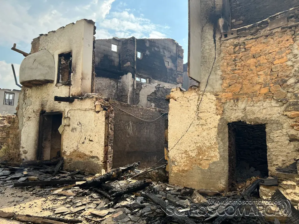 somoscomarca_vivendas_aveigadecascalla_fuego_incendio_2022-07-19 (5)