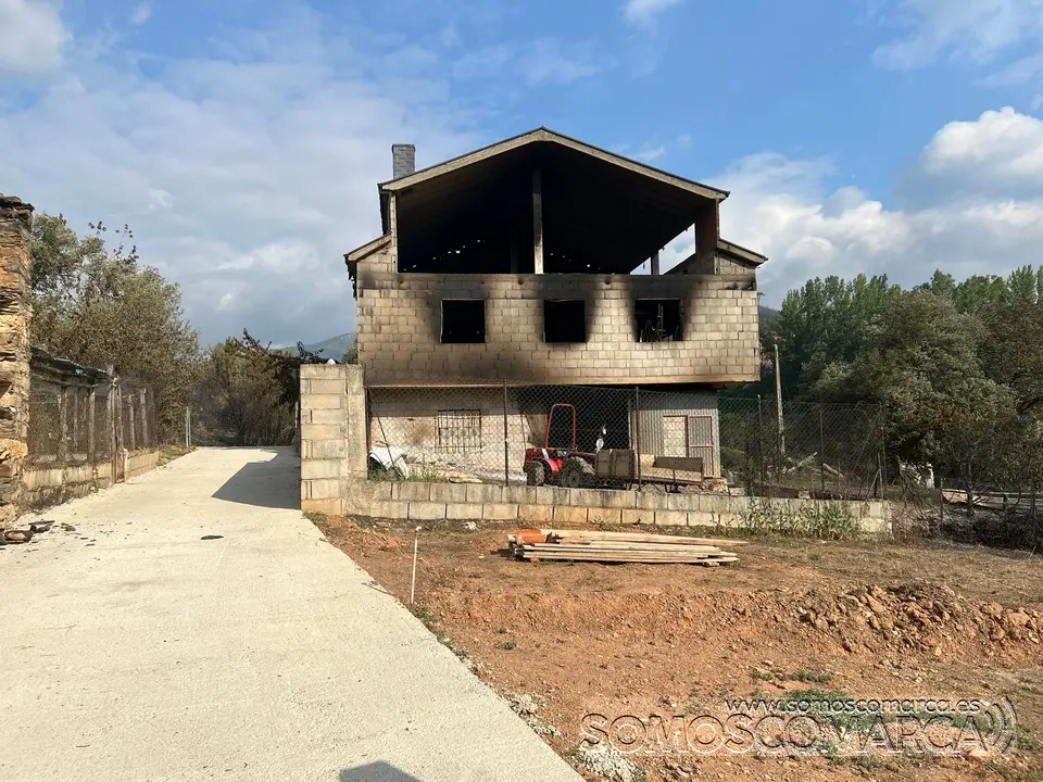 somoscomarca_vivendas_aveigadecascalla_fuego_incendio_2022-07-19 (8)