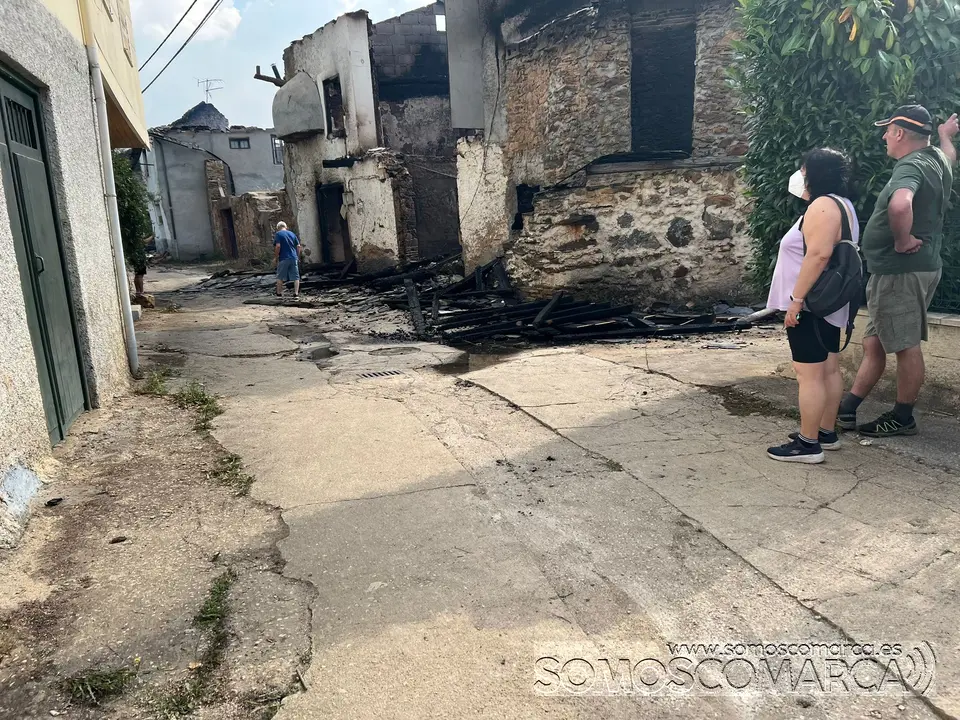 somoscomarca_vivendas_aveigadecascalla_fuego_incendio_2022-07-19 (9)