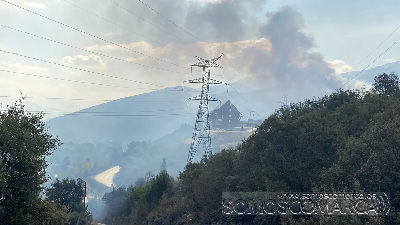 somoscomarca_fuego_robledoCarballeda_bascois_casasquemadas_2022-07-19 (28)
