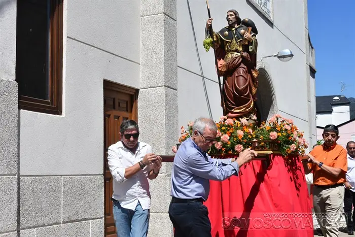Festassantiago_petin_procesion (5)