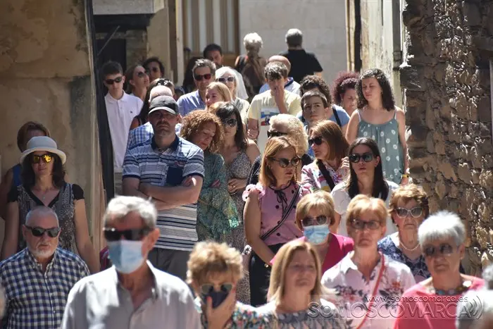 Festassantiago_petin_procesion (14)
