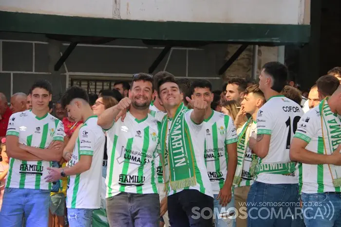 Presentación del CD Córgomo el día de Santa Marta, patrona de la localidad vilamartinesa (19)