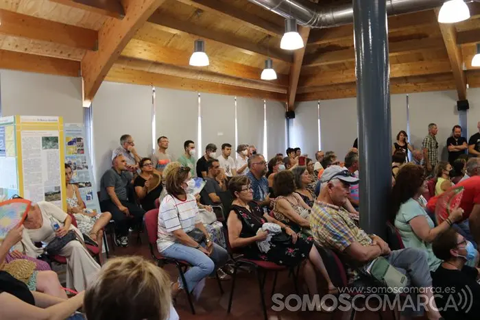 Jesús Cintora presenta su libro en el Concello de O Barco (12)