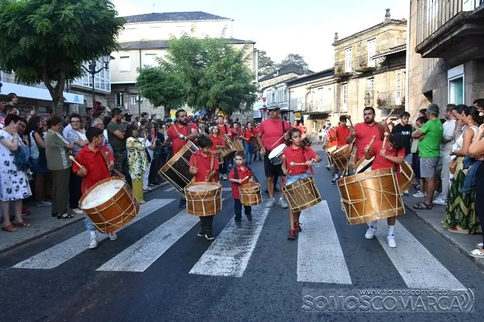 entroidoveran_desfile_folions_mercadiño_trives (33)