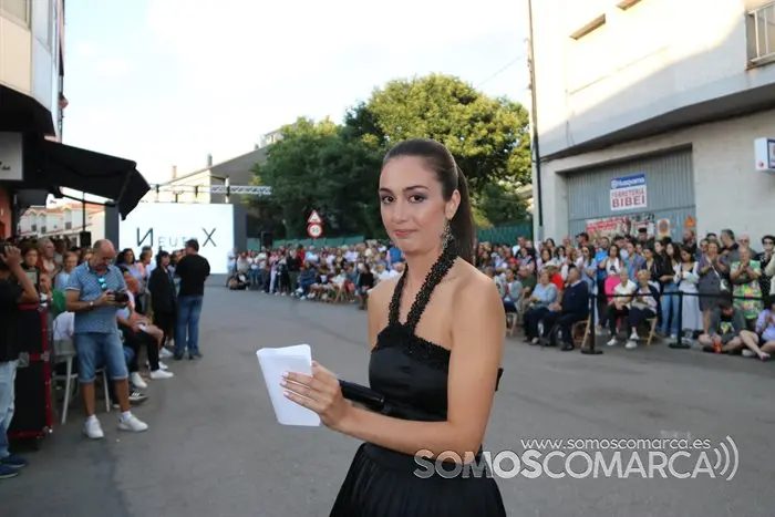 Desfile de Jorge de Álvarez en Viana (8)