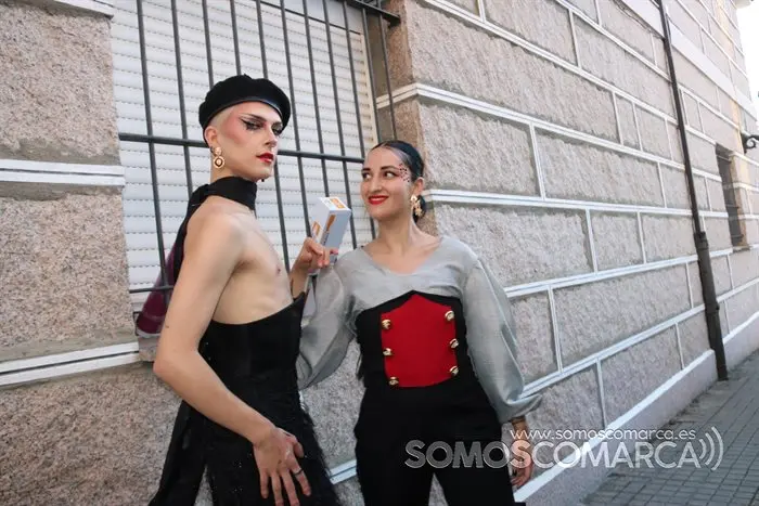 Desfile de Jorge de Álvarez en Viana (26)