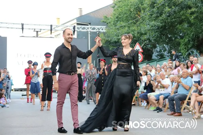 Desfile de Jorge de Álvarez en Viana (64)