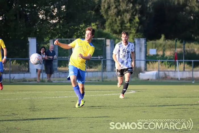 El CD Rúa juega el primer partido de pretemporada 2022 (26)