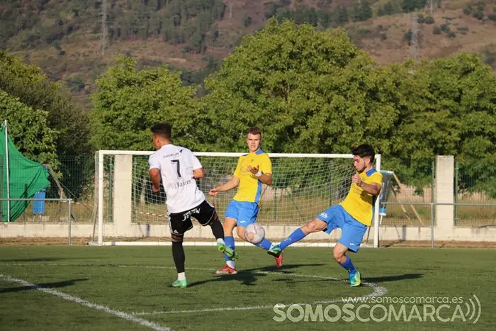 El CD Rúa juega el primer partido de pretemporada 2022 (30)