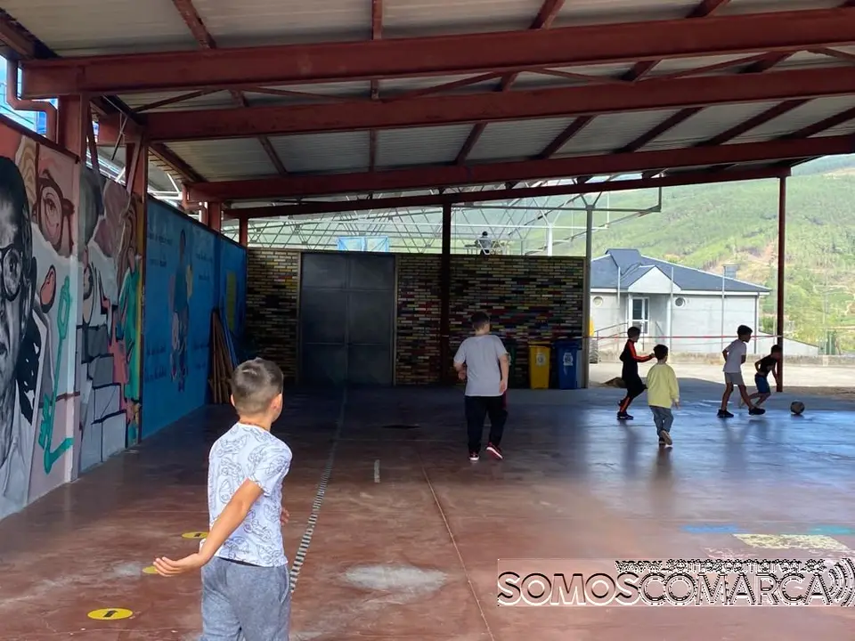 somoscomarca_colegiovilamartin_vueltacole_2022-09-008 (2)