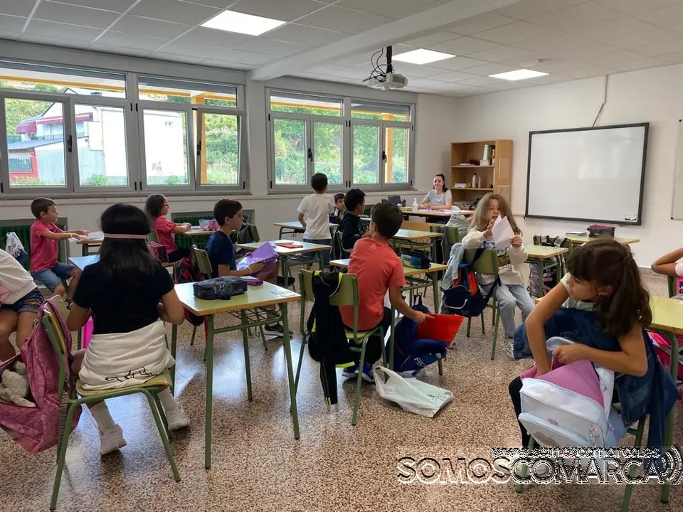somoscomarca_colegios_sobradelo_oteropedrayo_divinapastora_tomasterronmendaña_coles_2022-09-08 (4)