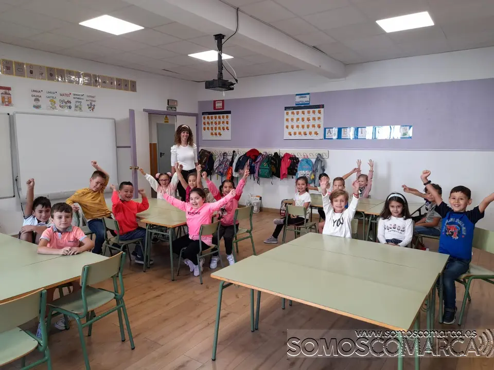 somoscomarca_colegios_sobradelo_oteropedrayo_divinapastora_tomasterronmendaña_coles_2022-09-08 (6)