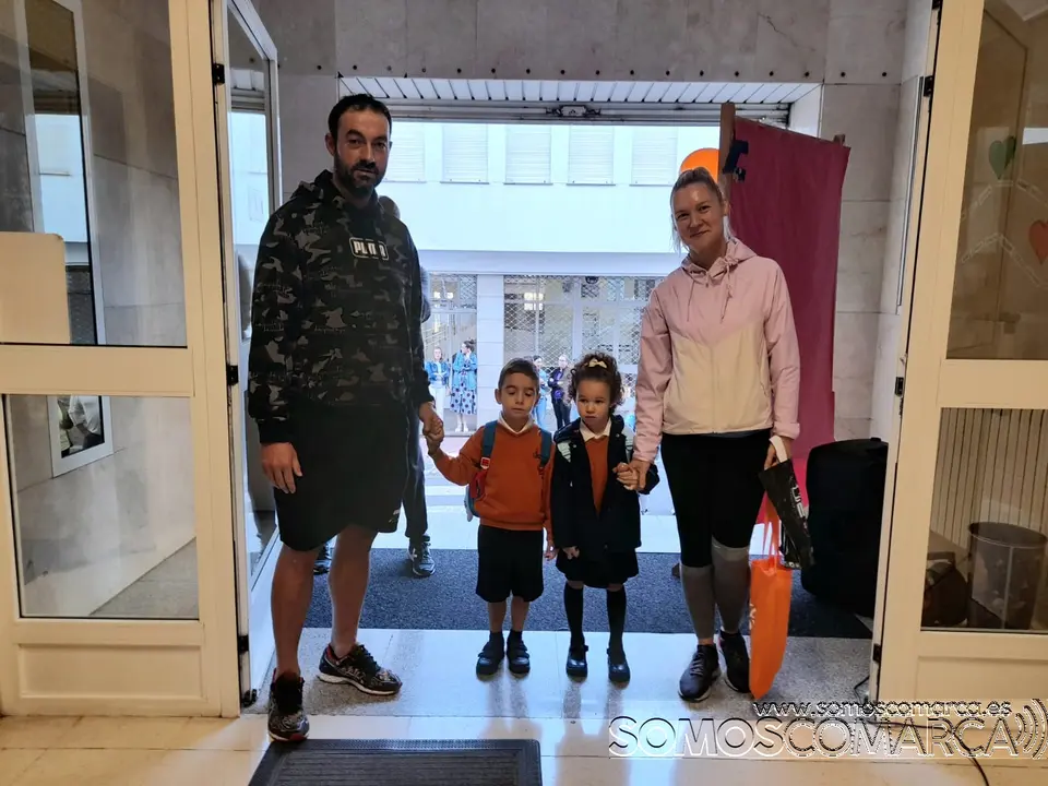 somoscomarca_colegios_sobradelo_oteropedrayo_divinapastora_tomasterronmendaña_coles_2022-09-08 (10)