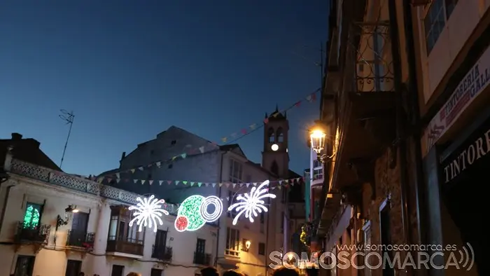 Encendido del alumbrado de las Festas do Cristo do Barc0 (1)